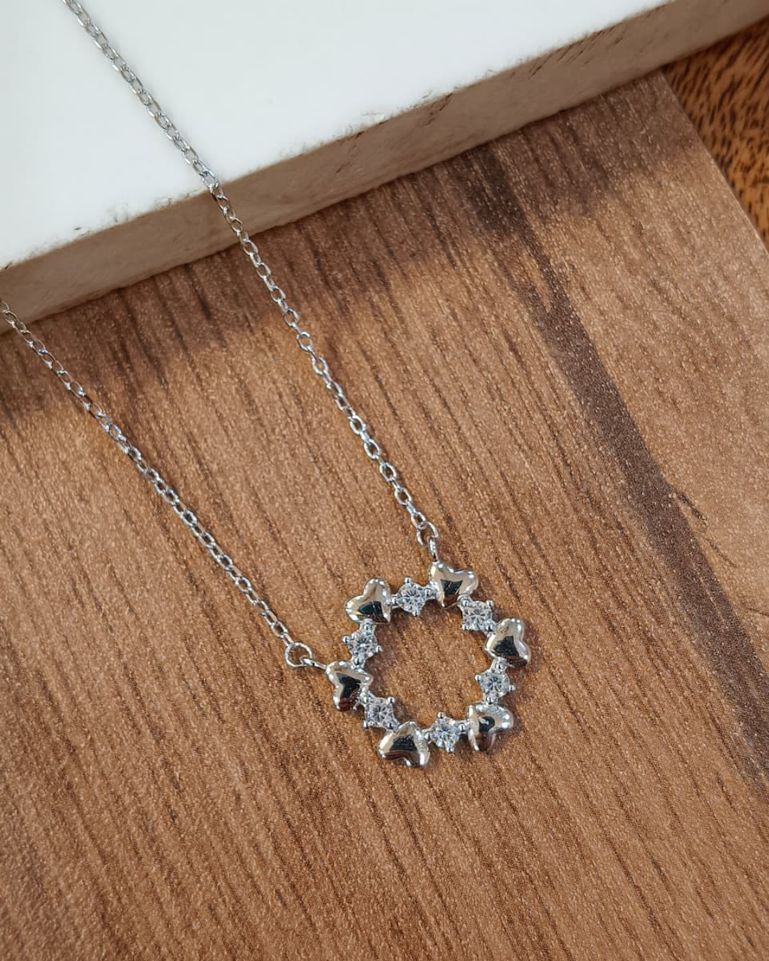 Heart Circle Chain