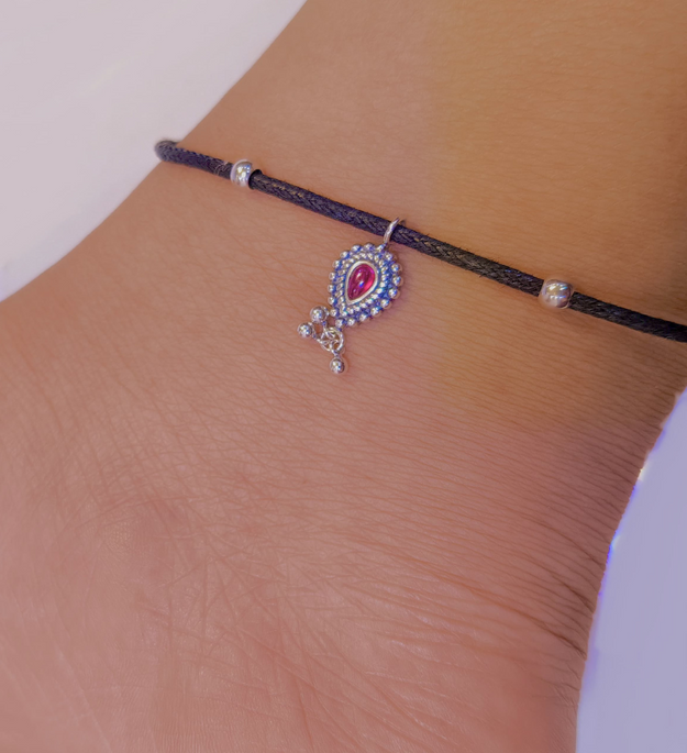 Thread Anklet