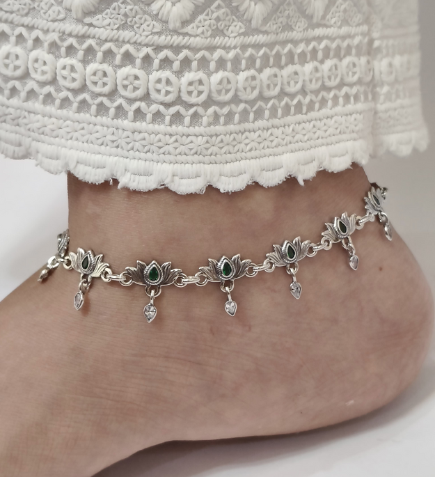 Green Lotus Anklet