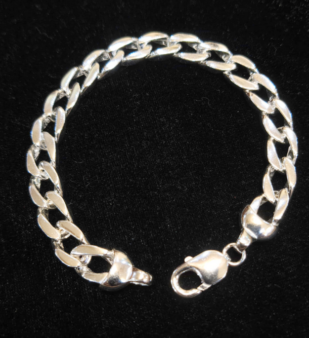 Curb Chain Bracelet