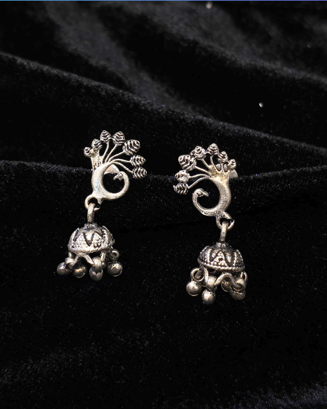 Roots Jhumki ER