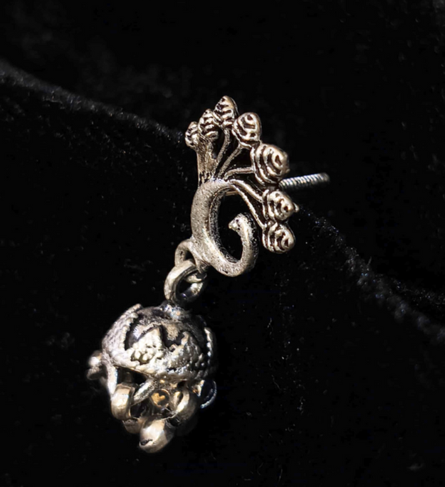 Roots Jhumki ER