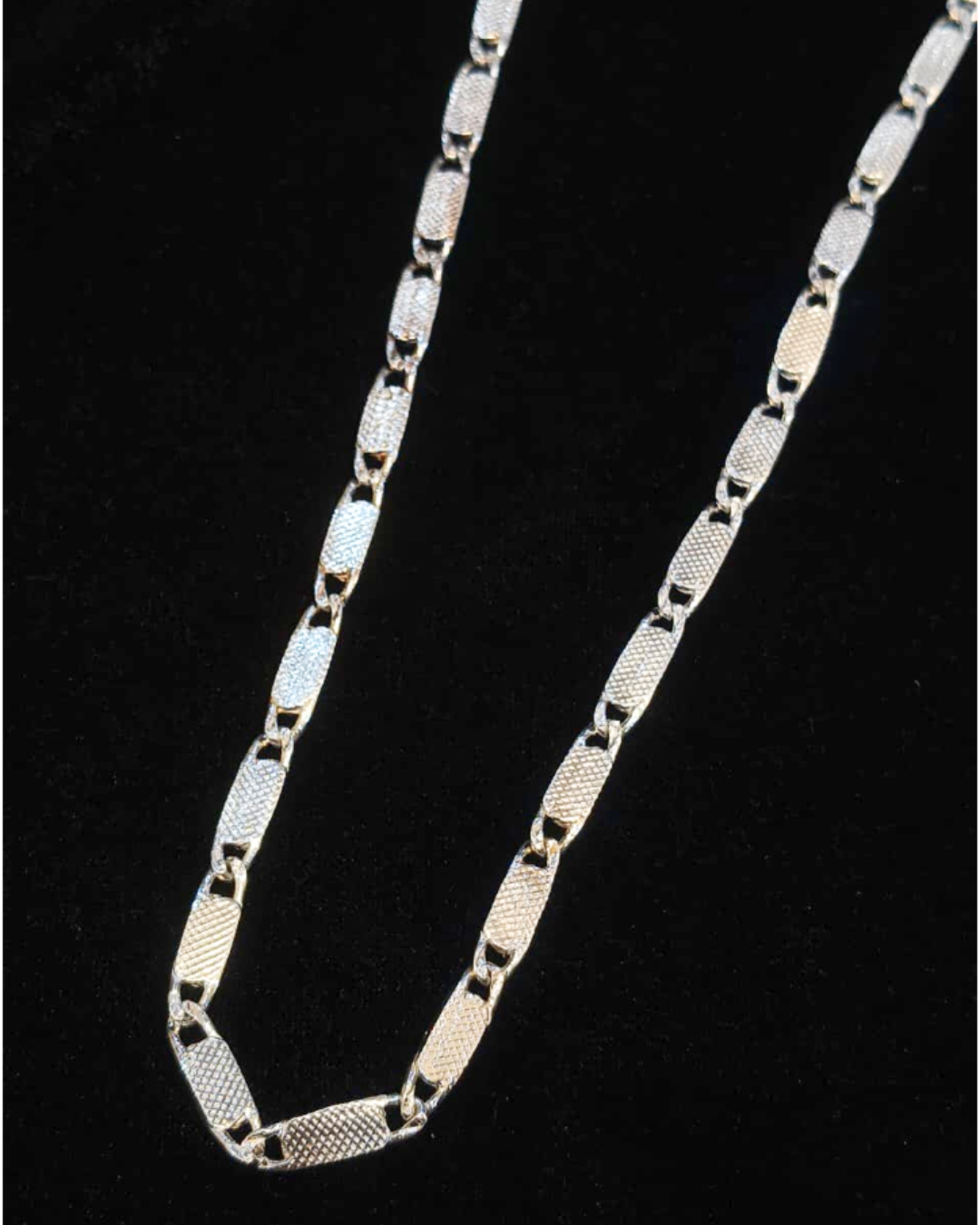 Sterling Nawabi Chain