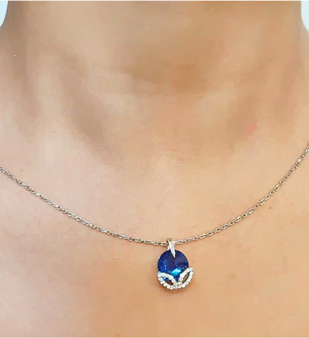 Blue Leaf Chain