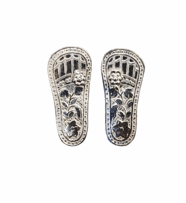 Silver Paduka