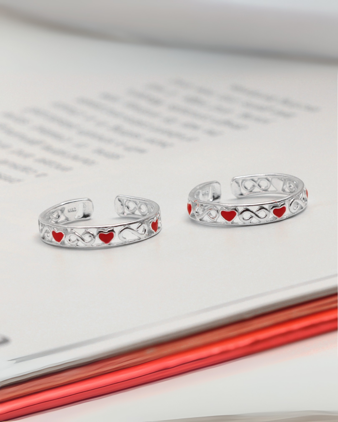 Infi-Heart Toe Ring